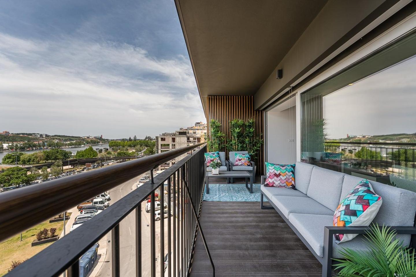 Guestready - Majestic Riverside Terrace In Coimbra Apartamento Exterior foto